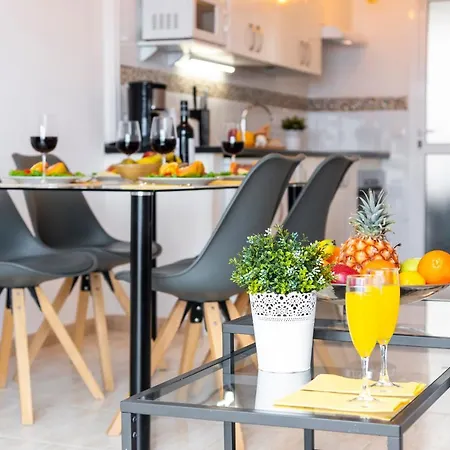 1314 Fabulous 2 Bedroom Roof Terrace Appartement Callao Salvaje