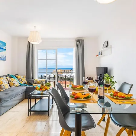 1314 Fabulous 2 Bedroom Roof Terrace 칼라오살바헤