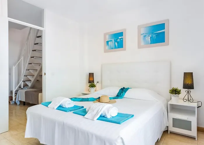 1314 Fabulous 2 Bedroom Roof Terrace كالاو سالفاجي